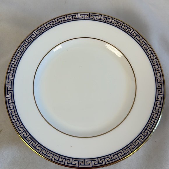 Vintage Wedgwood Bone China Bread Plates In The Palatia Pattern - set of 6 - Picture 8 of 13